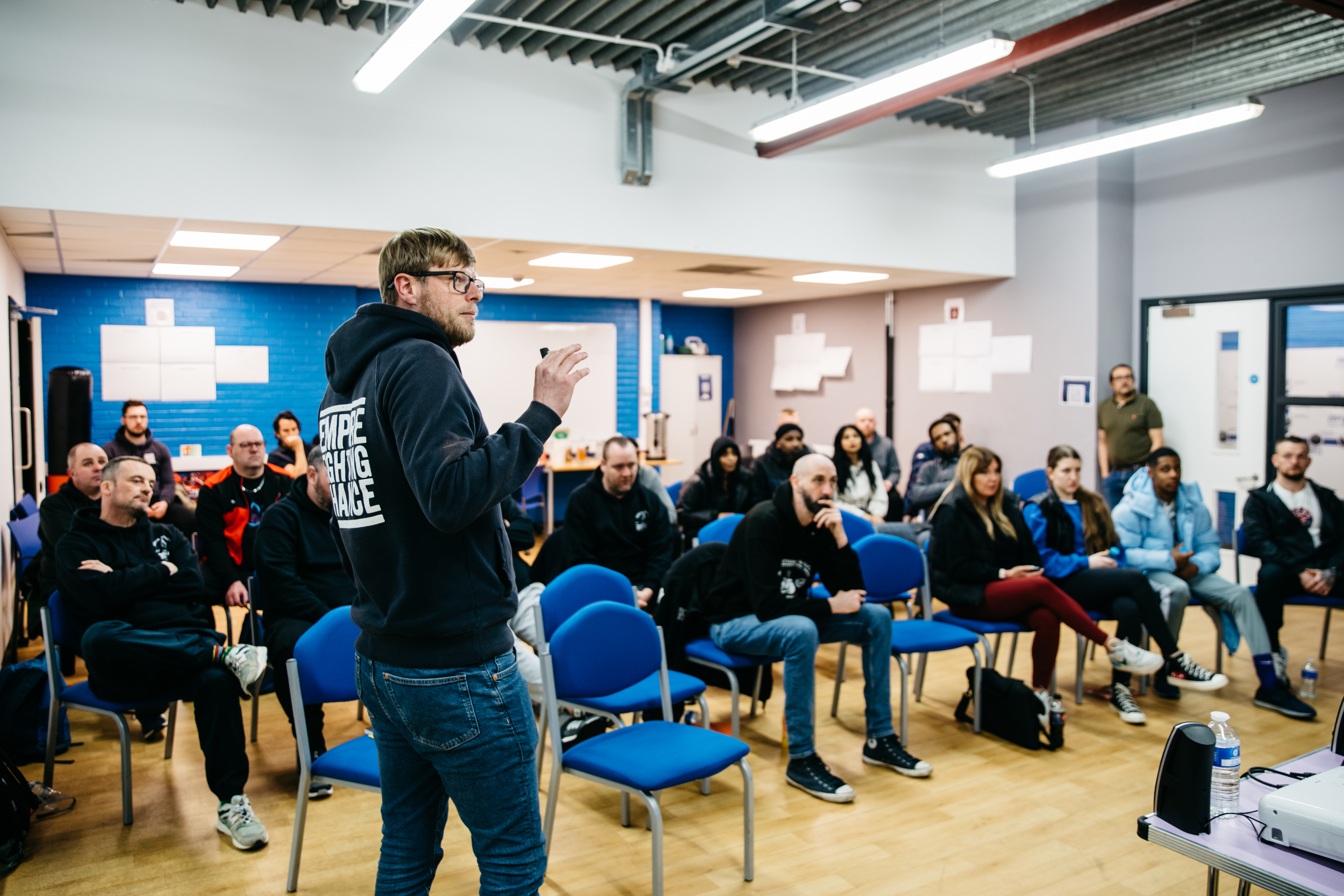 3V2a3612photoshop Reedit