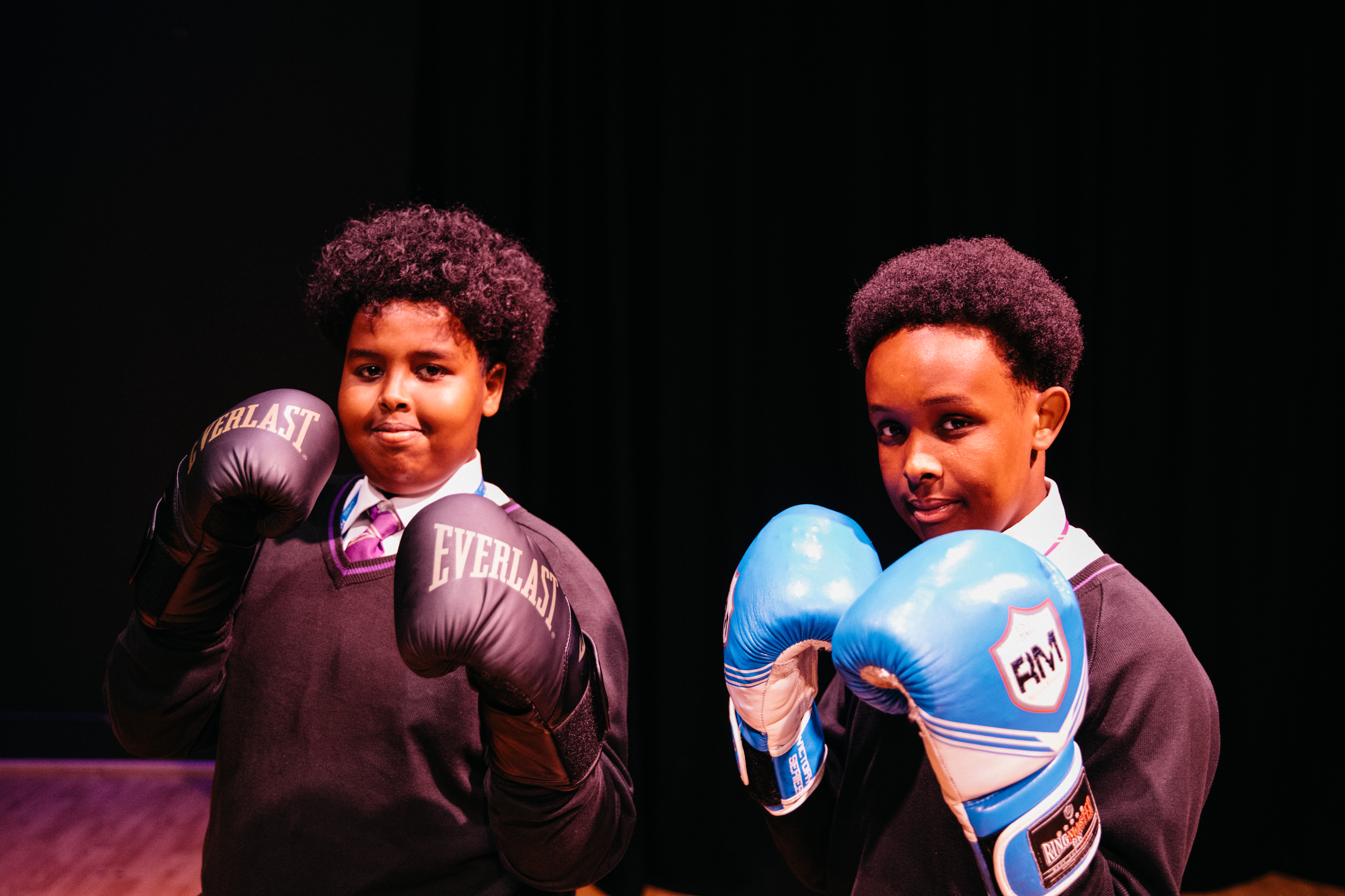 3V2a7052photoshop Reedit