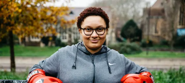 3V2a8506photoshop Reedit